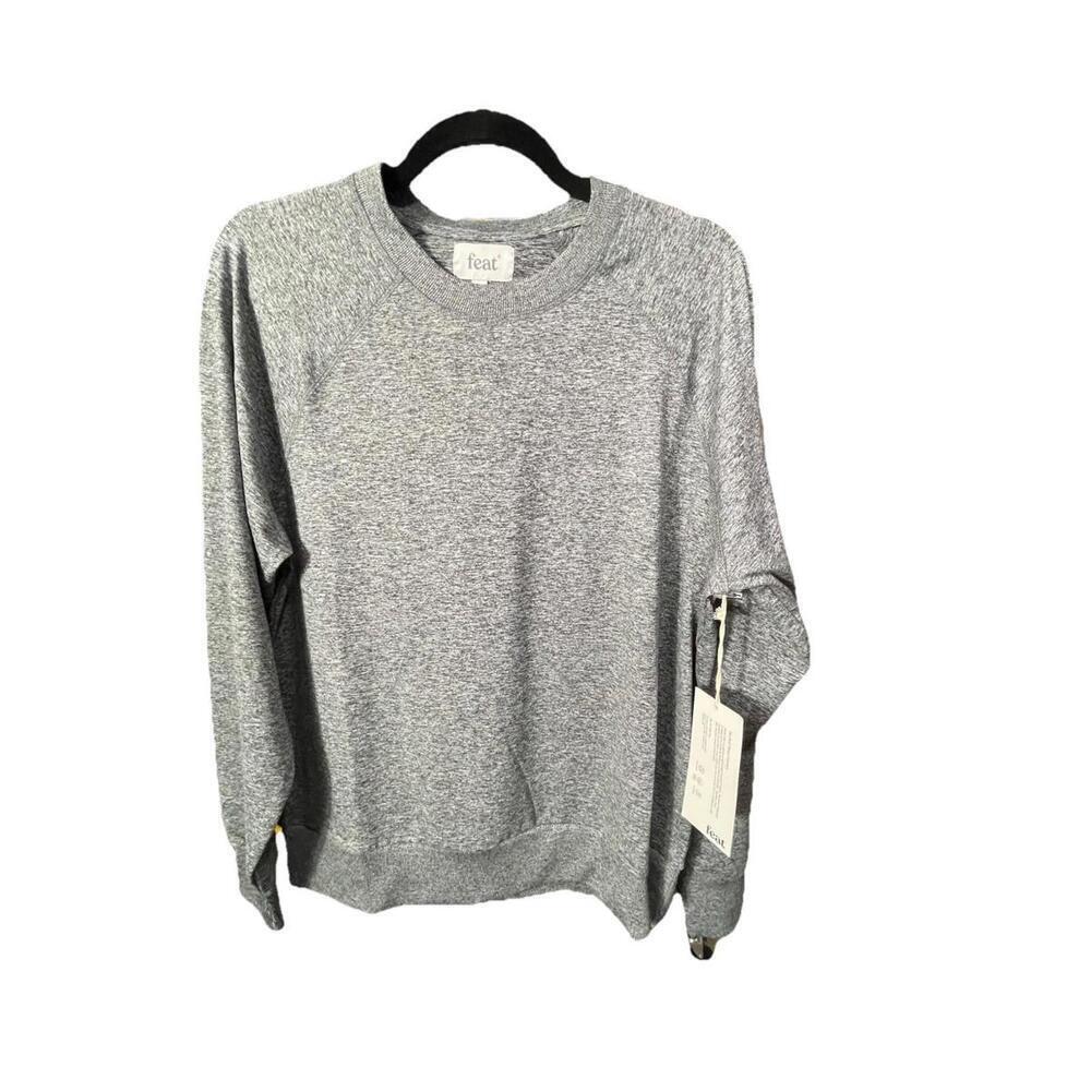 feat Unisex Gray Heathered Crewneck Sweatshirt Size Medium